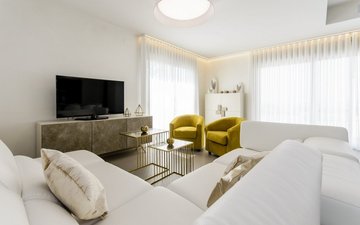 Property slide 20