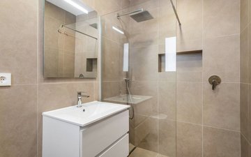 Property slide 22