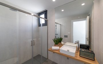 Property slide 20
