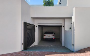 Property slide 32