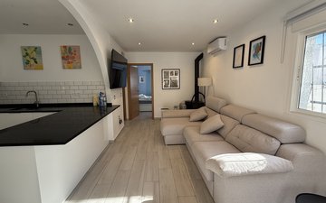 Property slide 14