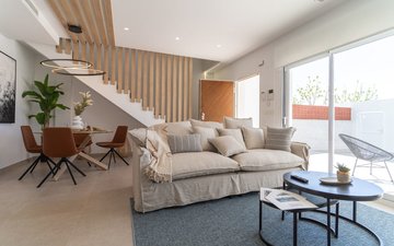 Property slide 10