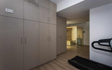 Property slide 28