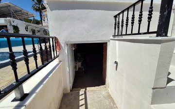 Property slide 36