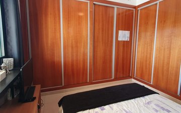 Property slide 17