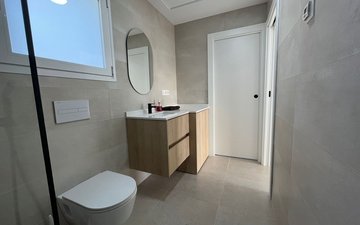 Property slide 31
