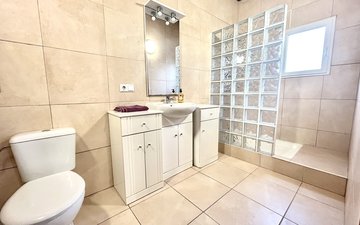 Property slide 37