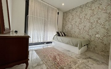 Property slide 35