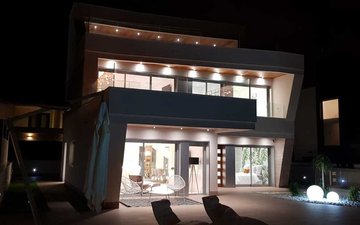 Property slide 23