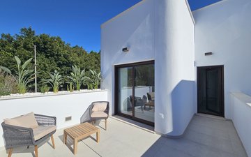 Property slide 15