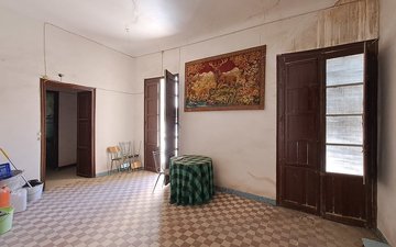 Property slide 19