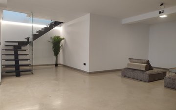Property slide 37