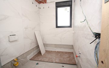 Property slide 25