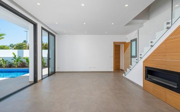 Property slide 10