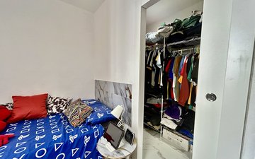 Property slide 17