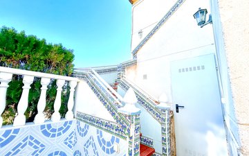 Property slide 22