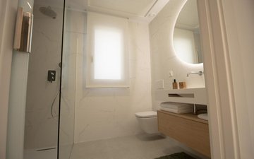 Property slide 43