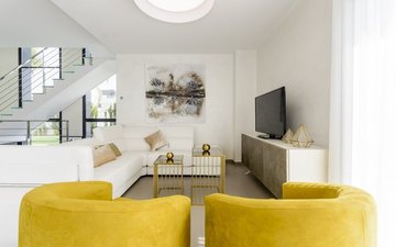 Property slide 22