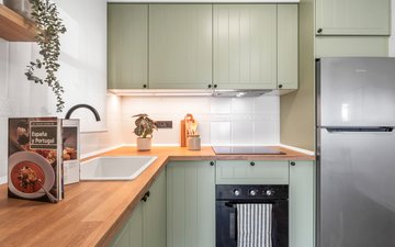 Property slide 11