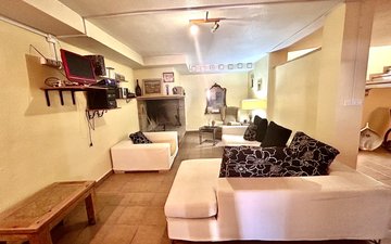 Property slide 35