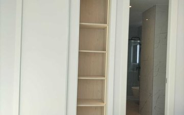 Property slide 16