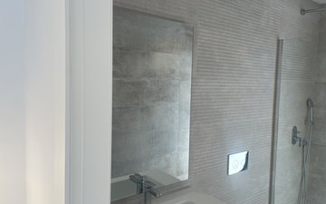 Property slide 39
