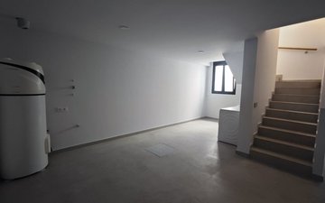 Property slide 43