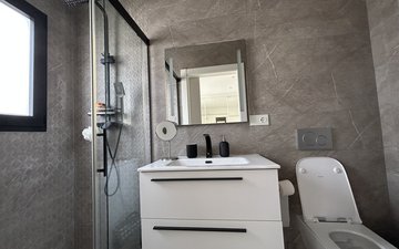 Property slide 40