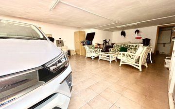 Property slide 40