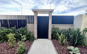 Property slide 22