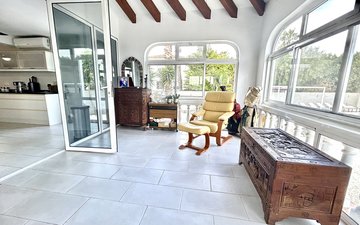 Property slide 27