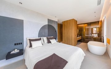 Property slide 25