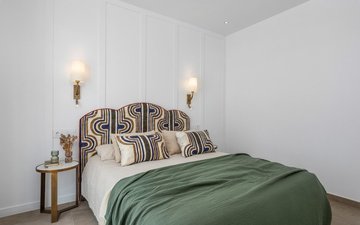 Property slide 25