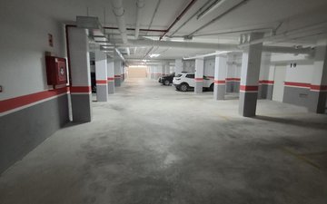 Property slide 32