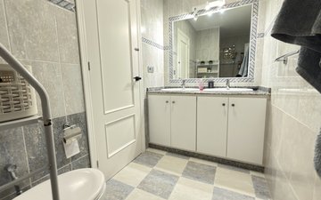 Property slide 29
