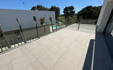 Property slide 19
