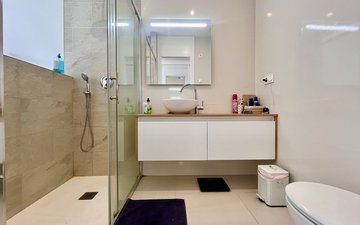 Property slide 8