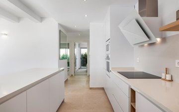 Property slide 14