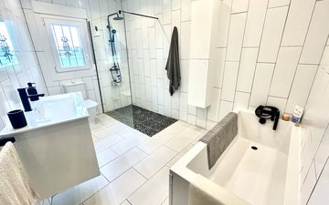 Property slide 16