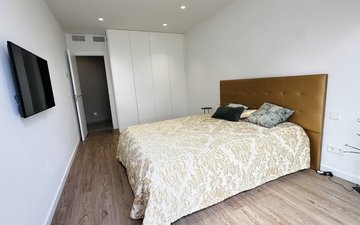 Property slide 21