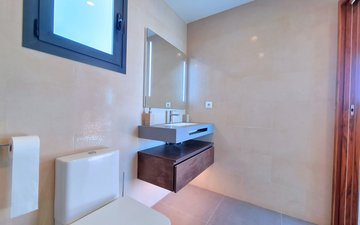 Property slide 34