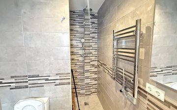 Property slide 39