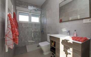 Property slide 39