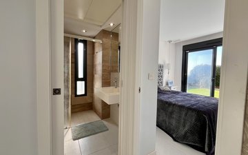 Property slide 18
