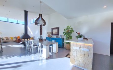 Property slide 7