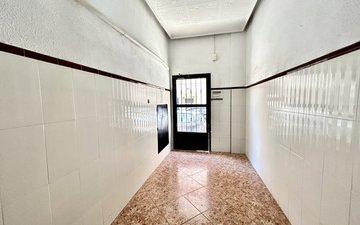 Property slide 20