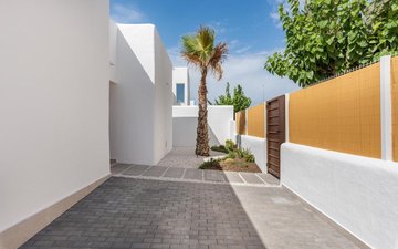 Property slide 29