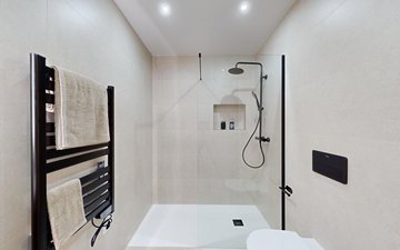 Property slide 18