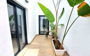 Property slide 6