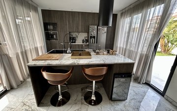 Property slide 14